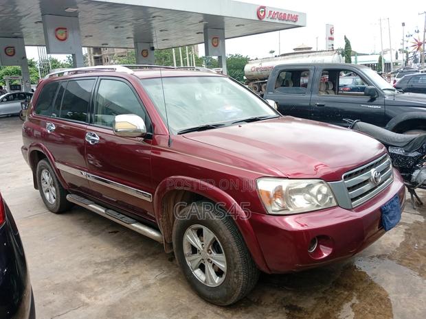 Toyota Highlander 2002 Red