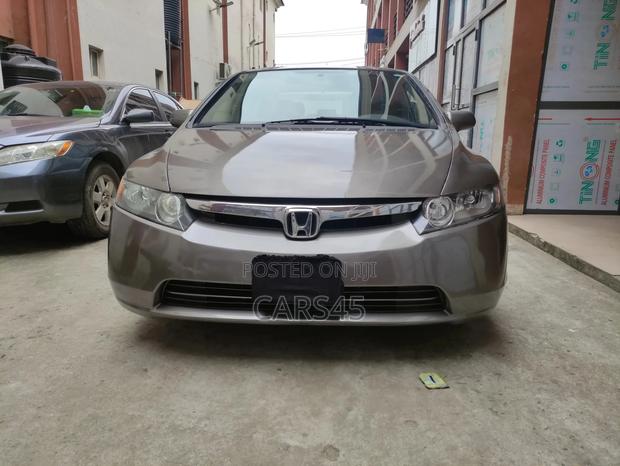 Honda Civic 2007 Gray