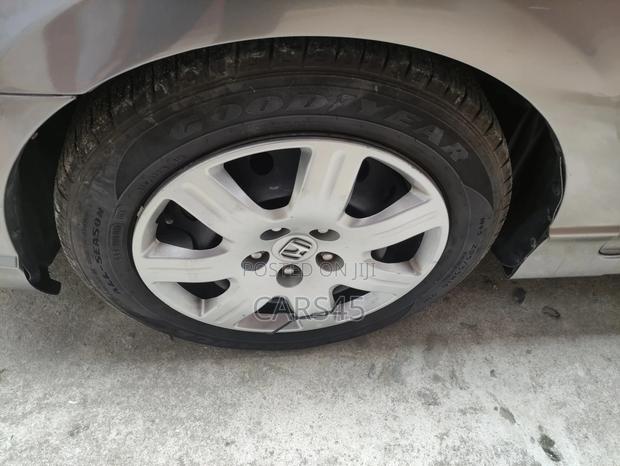 Honda Civic 2007 Gray