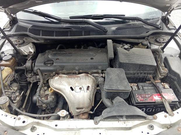 Toyota Camry XLE 4dr Sedan (2.4L 4cyl 5A) 2007 Silver