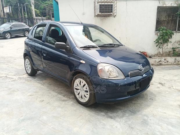 Toyota Yaris 2003 Blue