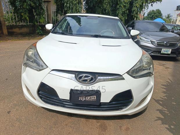 Hyundai Veloster 2012 White