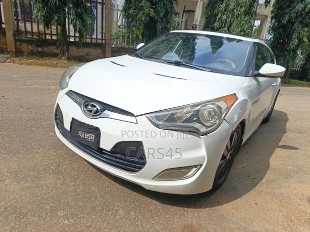 Hyundai Veloster 2012 White