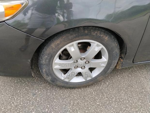 Toyota Corolla 2010 Gray