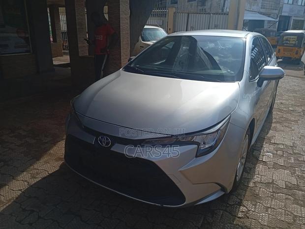 Toyota Corolla 2020 Silver