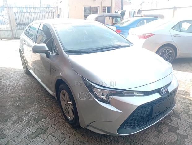 Toyota Corolla 2020 Silver