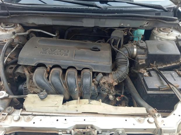 Toyota Corolla 2003 Silver