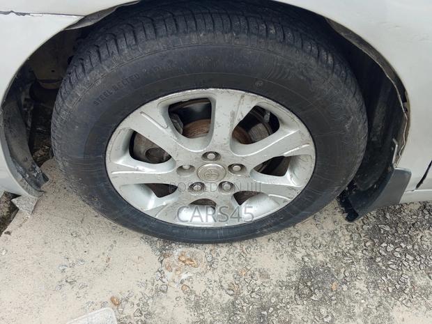 Toyota Camry LE 4dr Sedan (2.4L 4cyl 5A) 2007 Silver
