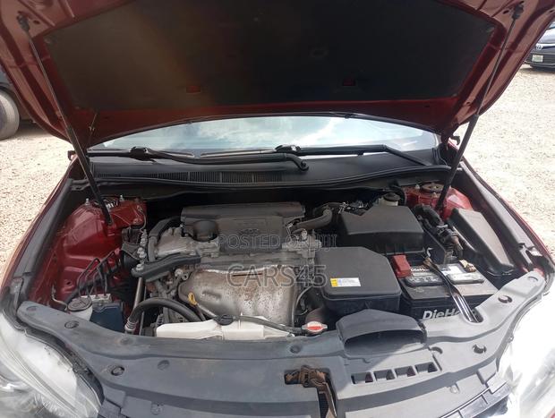 Toyota Camry 2016 Red