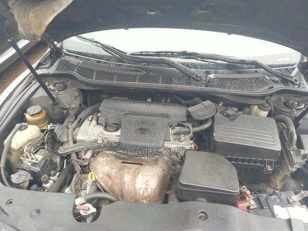 Toyota Camry 2011 Gray
