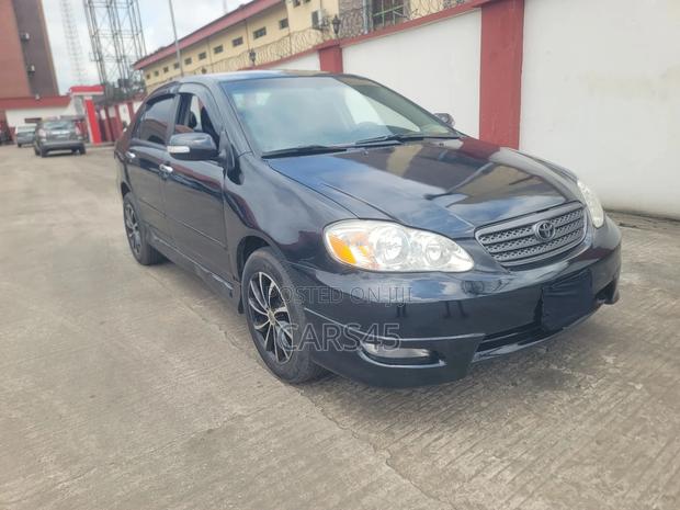 Toyota Corolla 2006 Black
