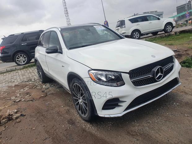 Mercedes-Benz GLC-Class 2017 White