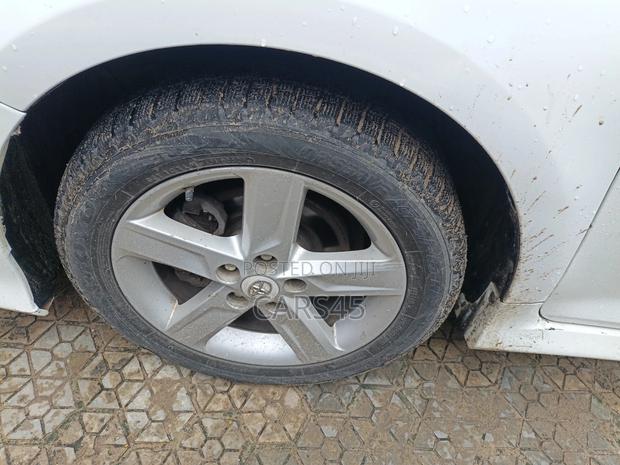 Toyota Camry 2012 White