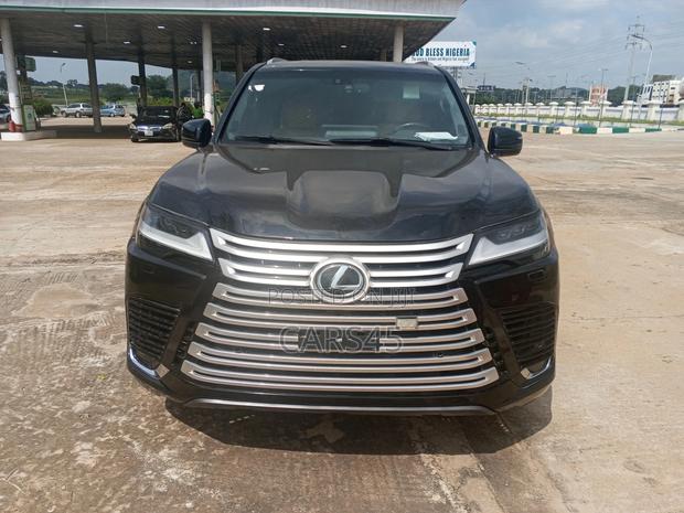 Lexus LX 570 AWD 2014 Black