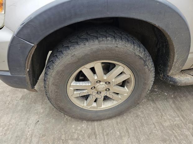 Ford Explorer 2008 Silver