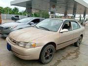 Toyota Corolla 2000 Gold for sale