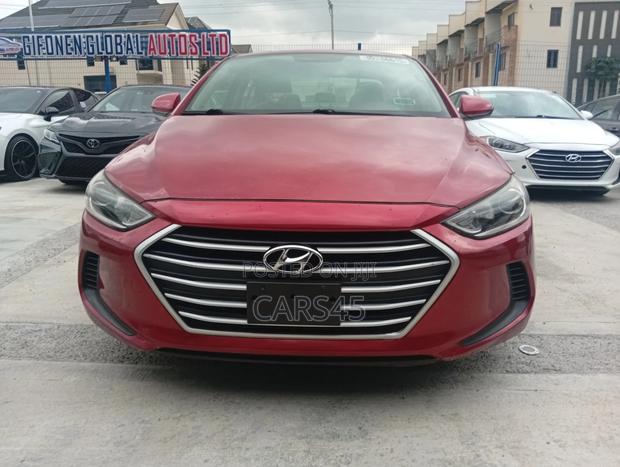 Hyundai Elantra 2017 Red