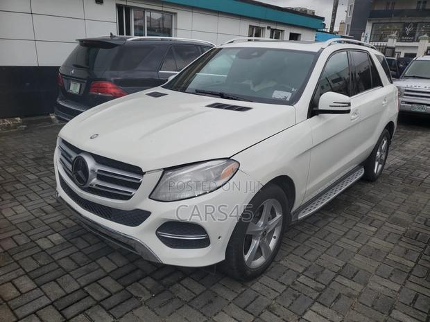 Mercedes-Benz GLE-Class 2018 White