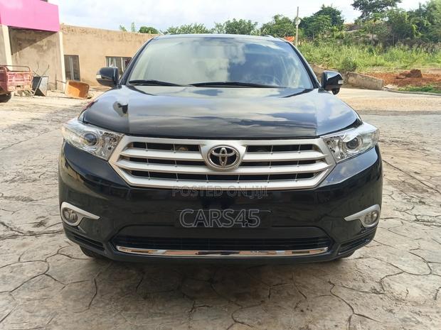Toyota Highlander 2012 Black