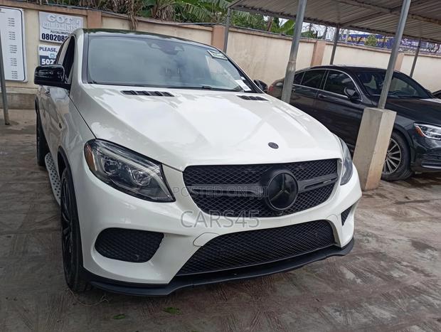 Mercedes-Benz GLE-Class AMG GLE 43 4MATIC 2018 White