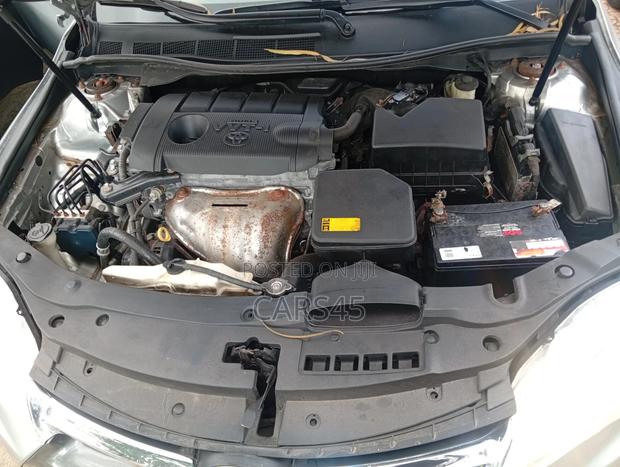 Toyota Camry 2015 Silver