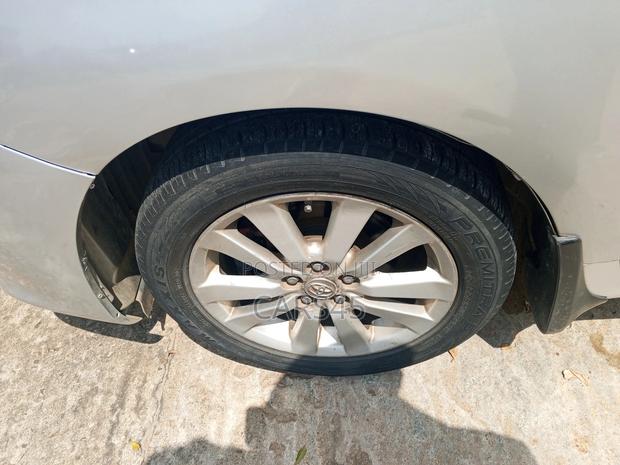 Toyota Corolla 2009 Silver