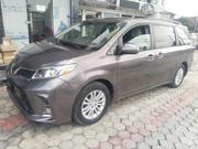 Toyota Sienna 2012 Gray for sale