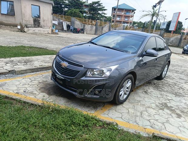 Chevrolet Cruze 2014 Gray