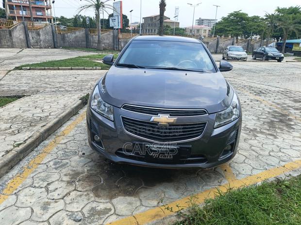 Chevrolet Cruze 2014 Gray