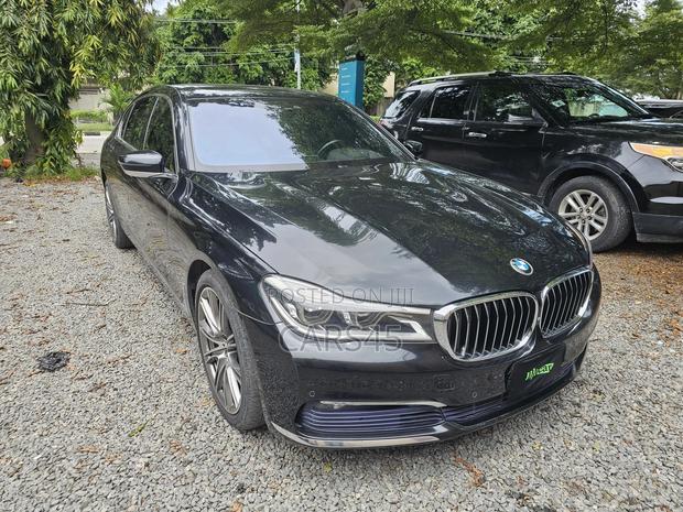 BMW 7 Series 730Li 2017 Black