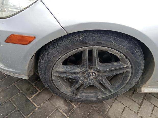 Mercedes-Benz E350 2011 Silver