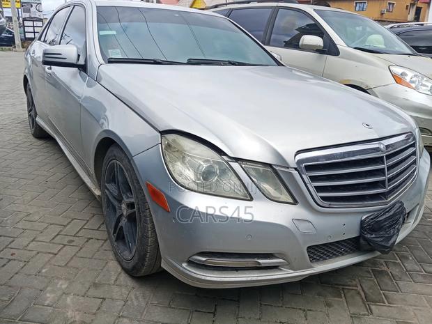 Mercedes-Benz E350 2011 Silver