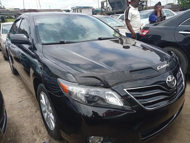 Toyota Camry 2011 Black