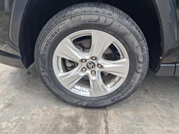 Toyota RAV4 2020 Black
