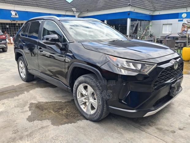 Toyota RAV4 2020 Black