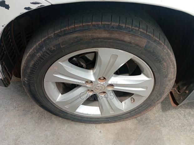 Toyota Highlander 2011 White