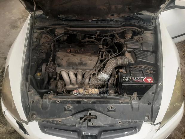 Honda Accord 2003 White