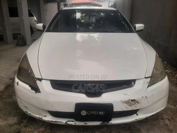 Honda Accord 2003 White