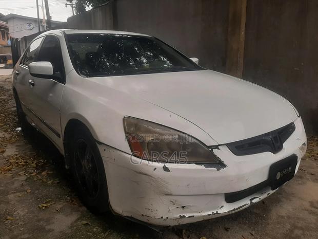 Honda Accord 2003 White