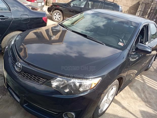 Toyota Camry 2012 Black