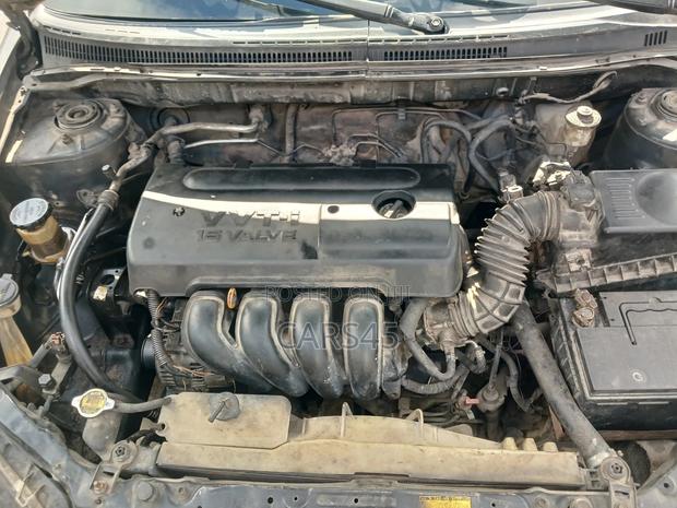 Toyota Corolla 2007 Gray