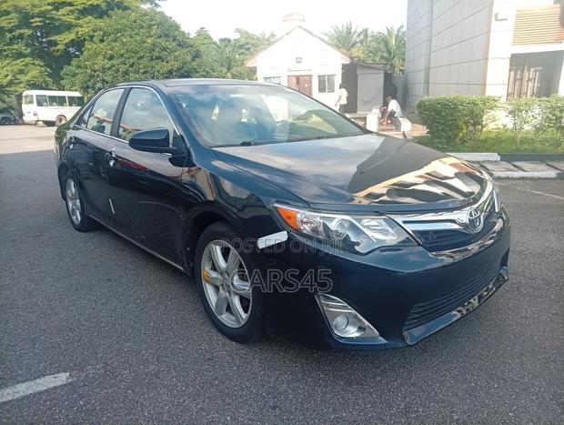Toyota Camry 2013 Black
