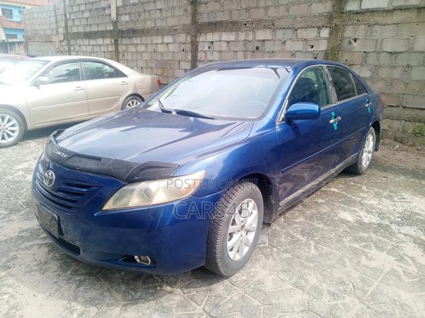 Toyota Camry 2.4 XLE 2008 Blue