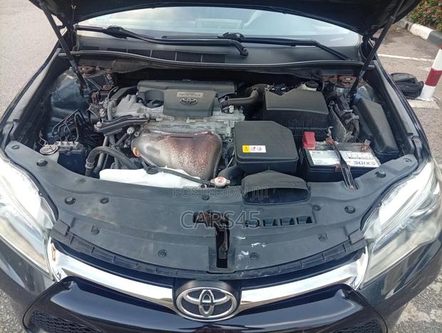 Toyota Camry 2017 Black