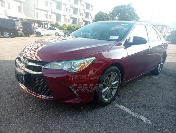 Toyota Camry 2016 Red