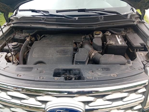 Ford Explorer 2018 Black