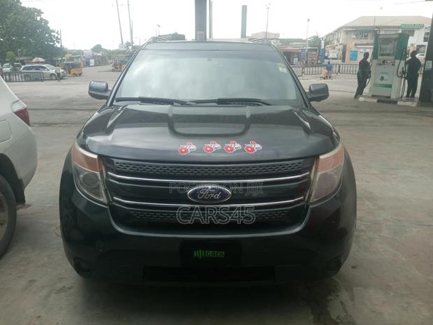 Ford Explorer 2013 Beige