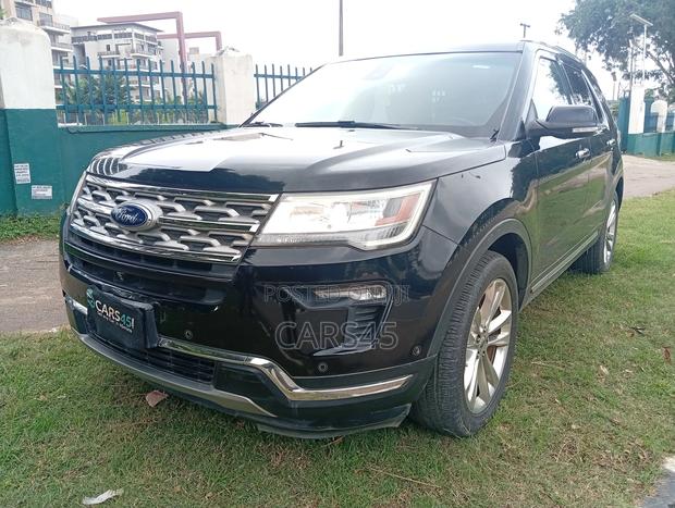 Ford Explorer 2018 Black