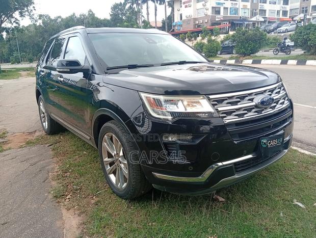 Ford Explorer 2018 Black