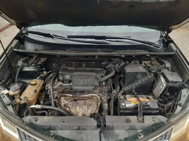 Toyota RAV4 2013 Green